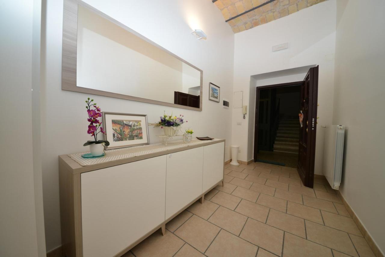 Stars Luxury Apartments Рим Екстер'єр фото